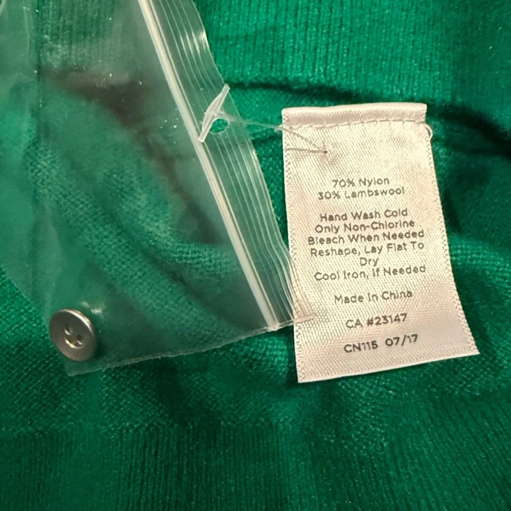 EUC Talbots Vibrant Green L/S Wool Blend Sweater SZ L - Picture 11 of 11